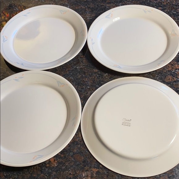4 Corelle Windflower 9” luncheon Plates - Picture 6 of 9